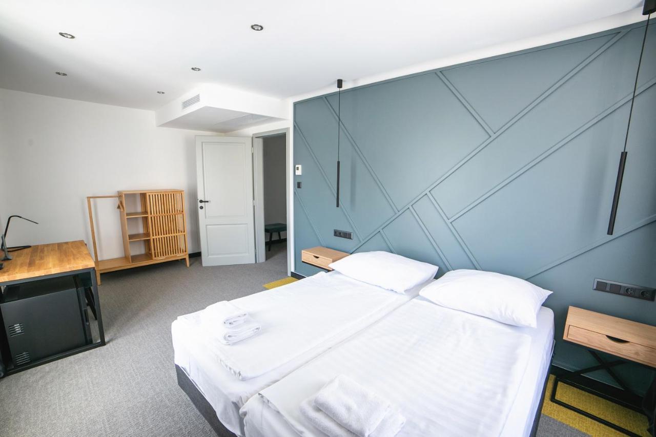 Hotel Gabriella Таполца Екстериор снимка